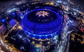 โรงแรมซาฮาร่า สตาร์